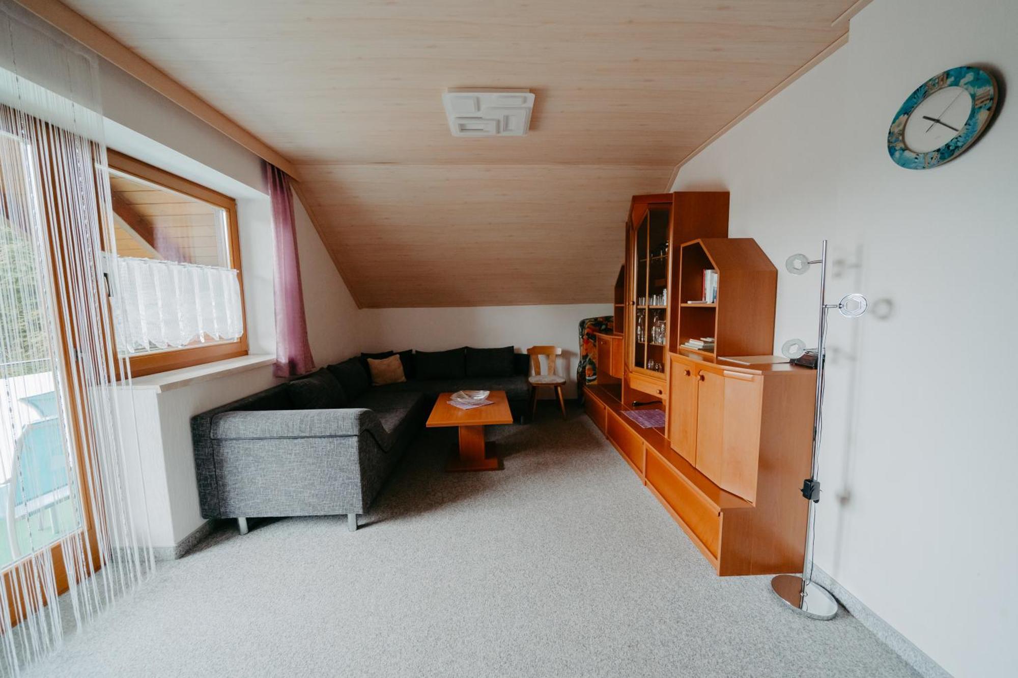 Ferienhaeuser Inge Und Seeblick Oberaichwald  エクステリア 写真